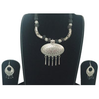 Send Rakhi Gifts to India Online