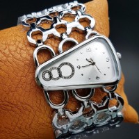 Send Valentine Gifts to India